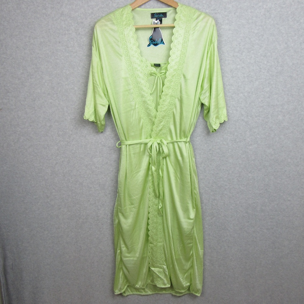 Two Piece Chamise and Robe / Night Gown Set Green